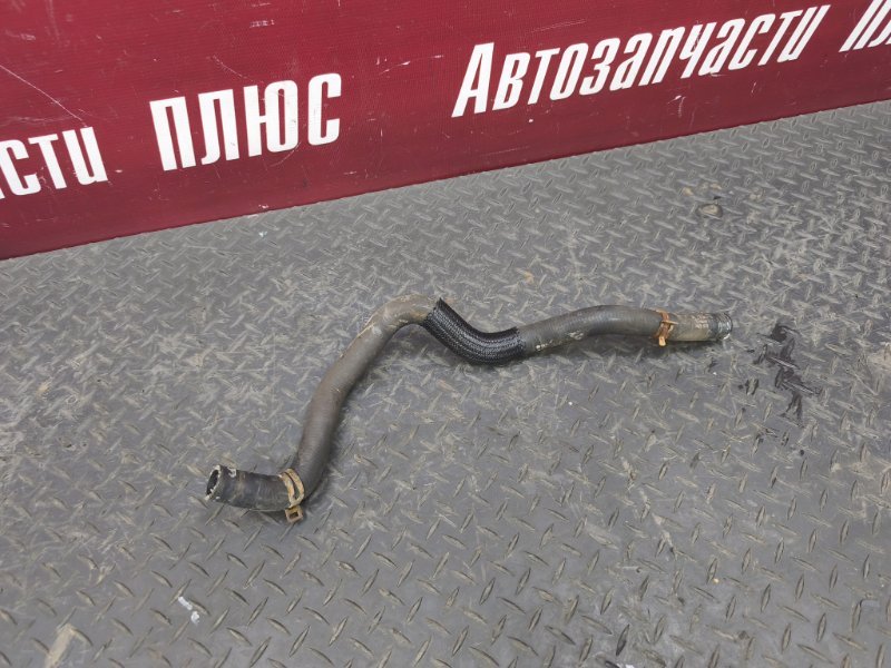 Патрубок отопителя