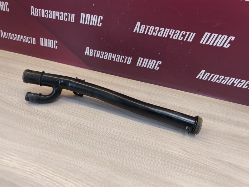 Трубка системы охлаждения