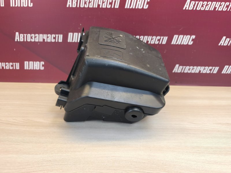 Корпус блока предохранителей