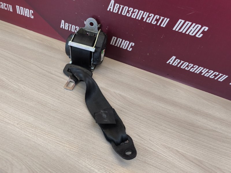 Ремень безопасности