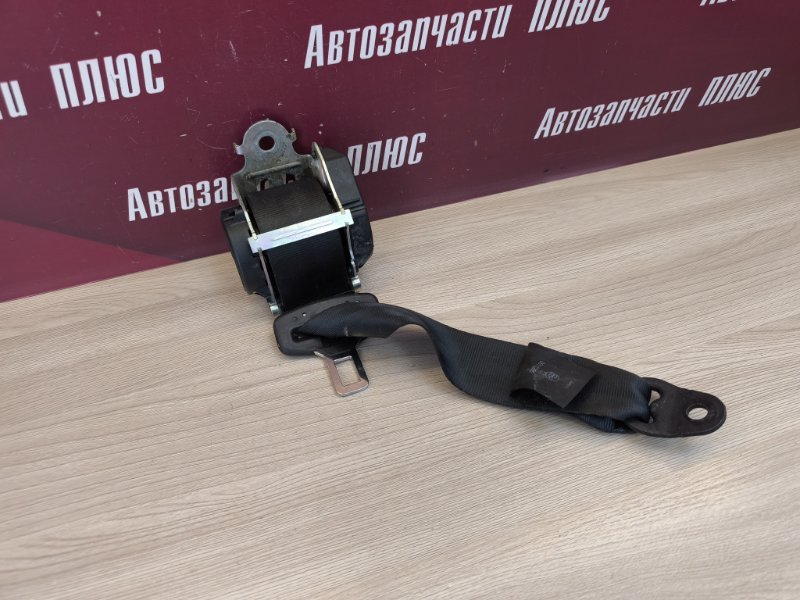Ремень безопасности