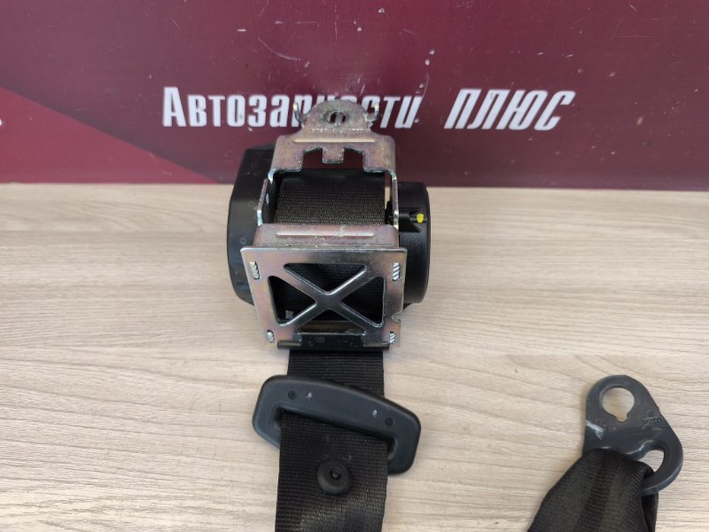 Ремень безопасности