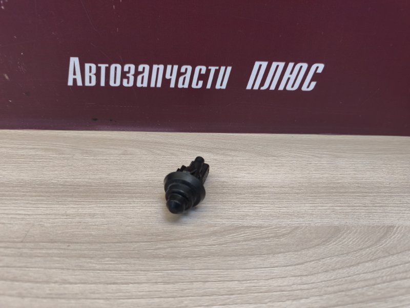 Концевик двери