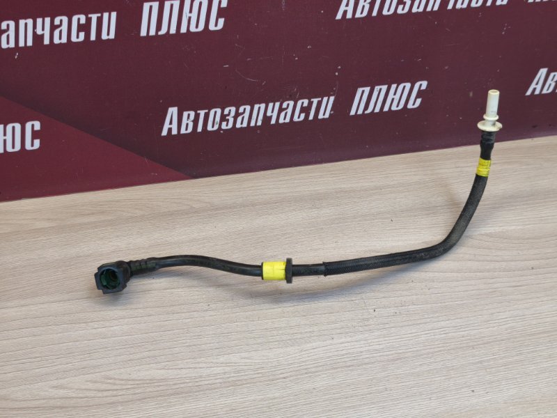 Трубка топливная