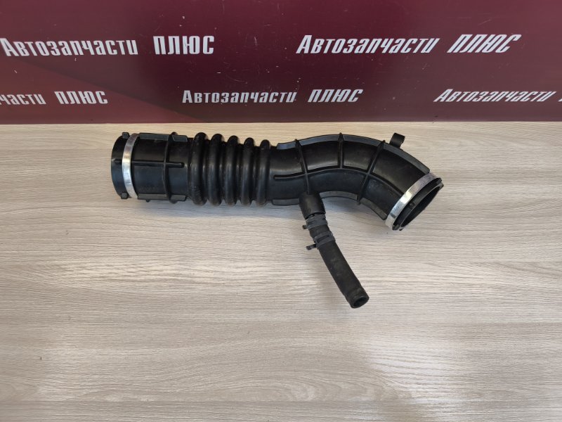 Патрубок воздушного фильтра