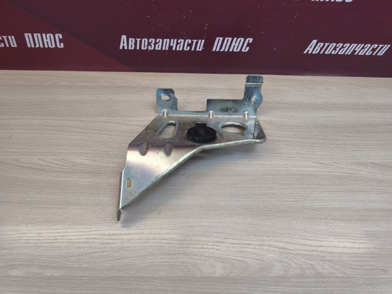 Кронштейн