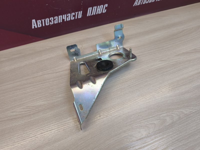 Кронштейн