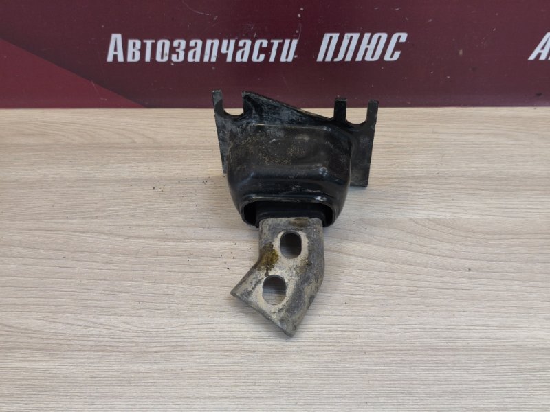 Опора двигателя