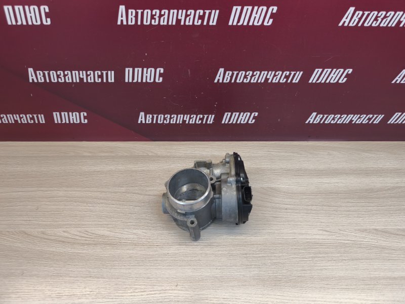 Дроссельная заслонка