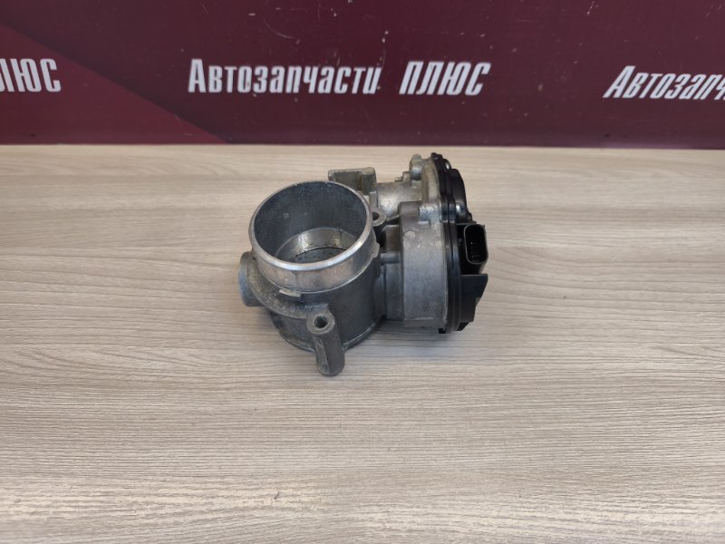 Дроссельная заслонка