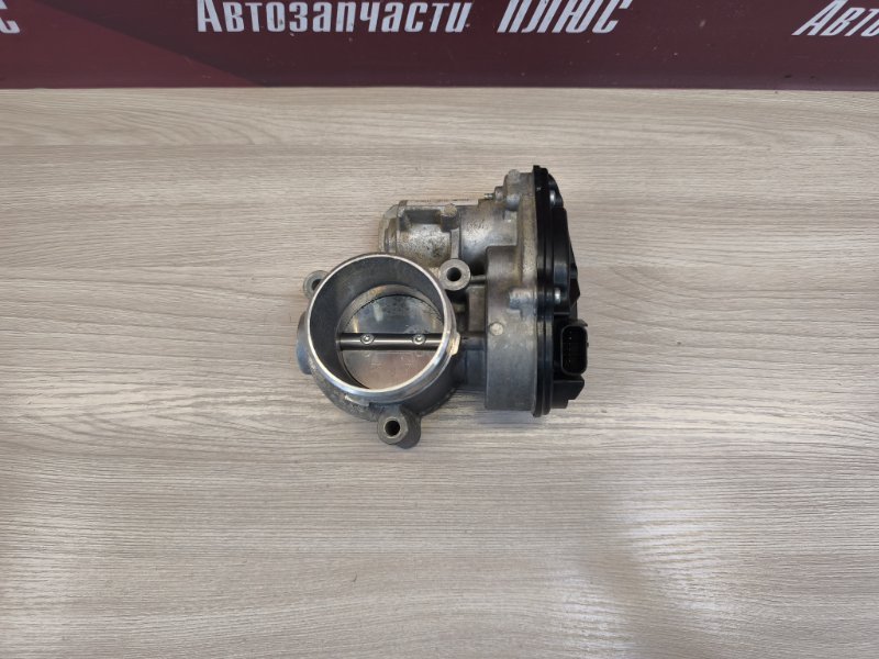 Дроссельная заслонка